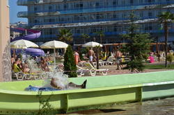 DSC_7563.JPG